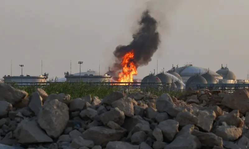 Houthis say Saudi aircraft carried out strikes on Sanaa, claim attack on Aramco facility south of Riyadh