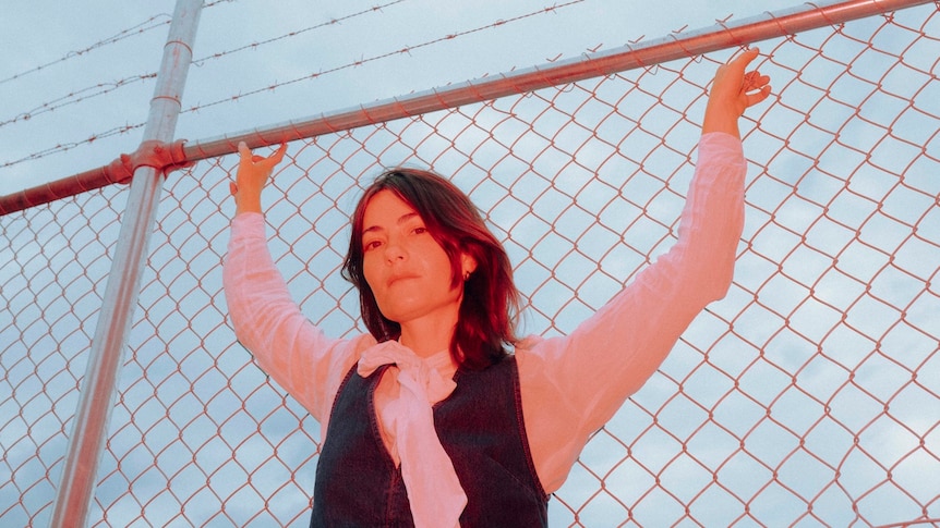 How non-monogamy and mental health shaped Rowena Wise's songwriting