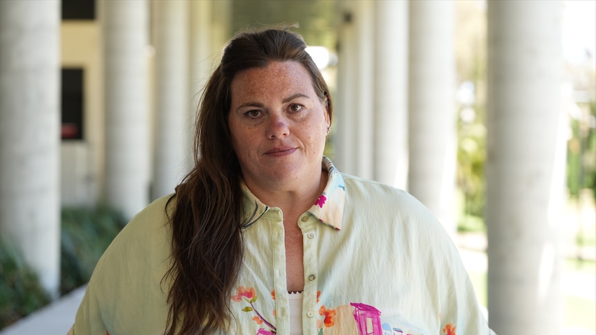 Hundreds of patients removed from Canberra health waitlists via letter