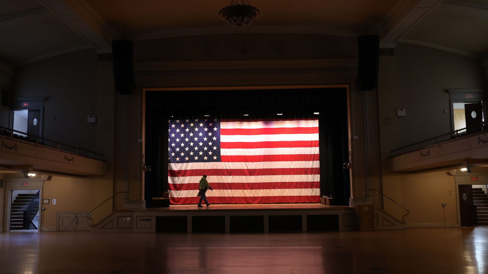 In a Sprawling Theater Project, 34 Playwrights Make Drama From Democracy