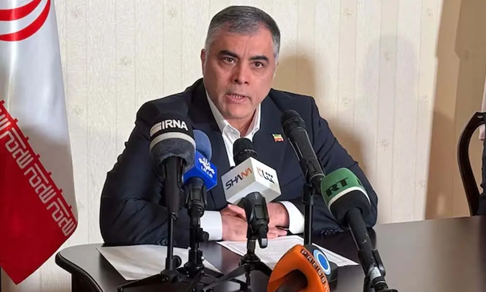 Iranian minister quits, replaced by oil executive