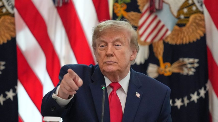 Judge orders Trump to be deposed in his BBC defamation suit