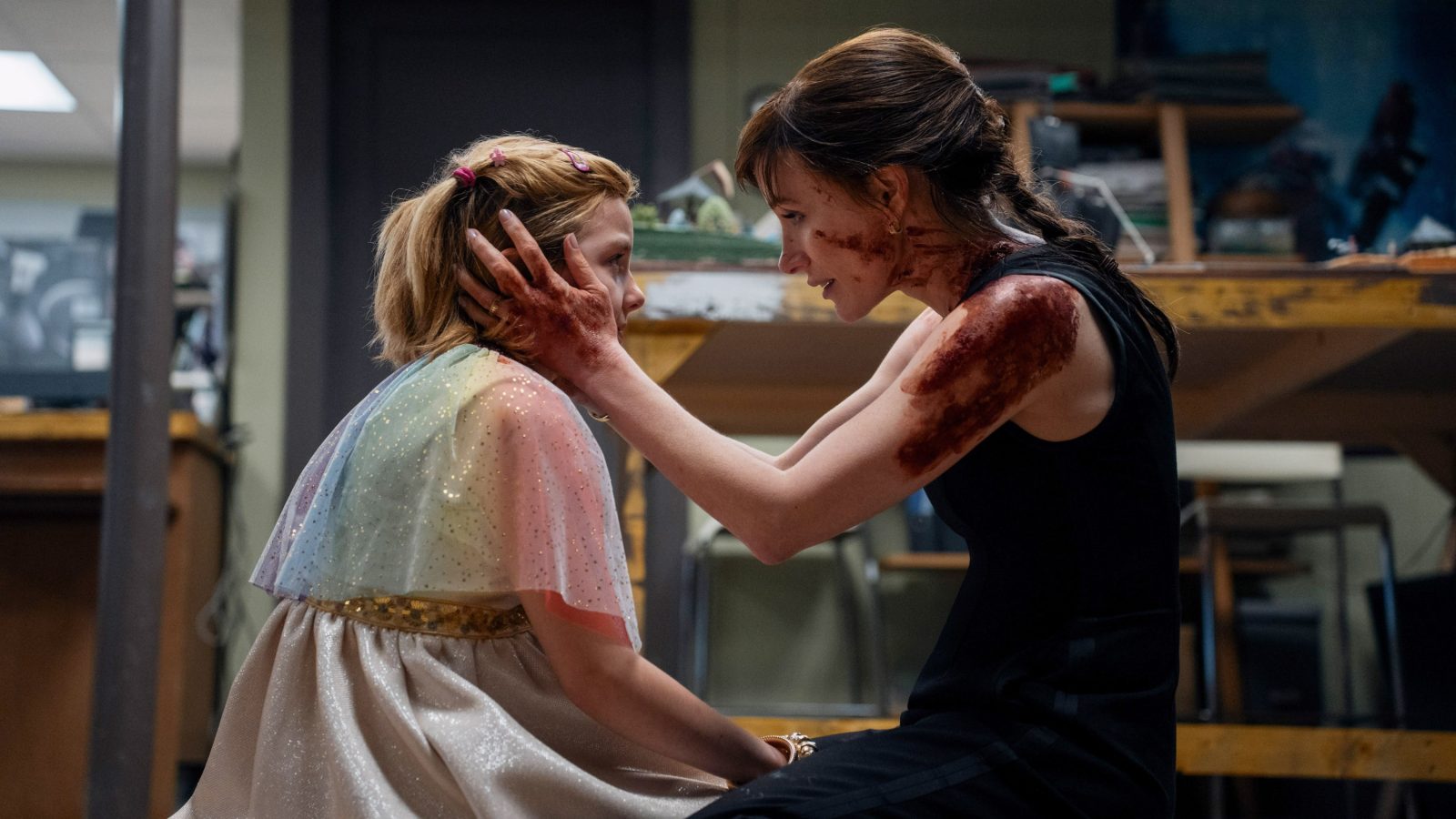 ‘Other Mommy’ Star Arabella Olivia Clark on Working With Jessica Chastain and Being Mentored by Mckenna Grace