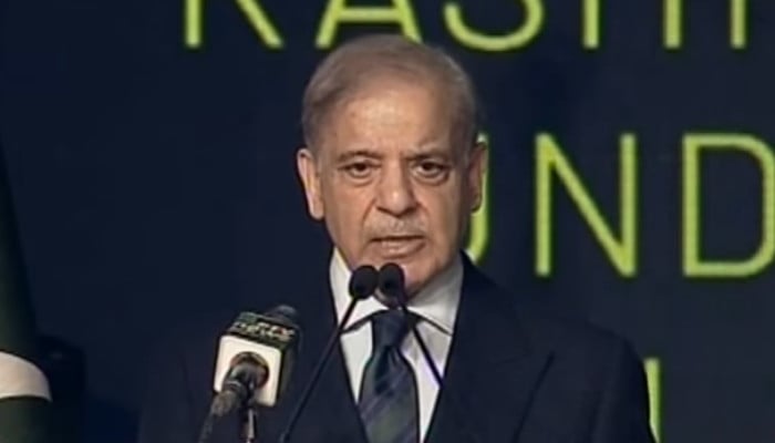 PM Shehbaz links fresh talks with PTI to end of Islamabad long march