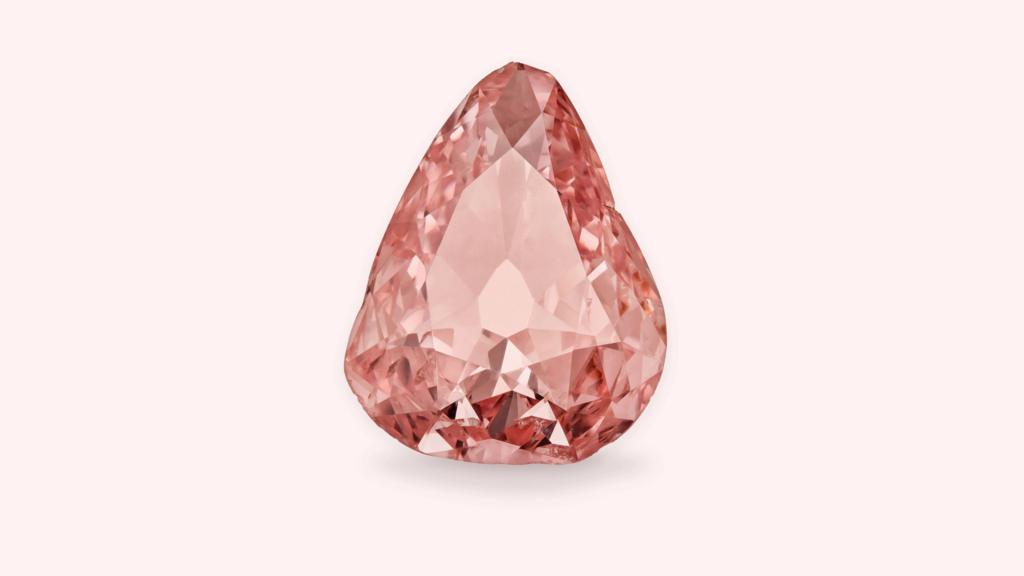 Rare pink diamond goes on display in France 100 years after amateur heist