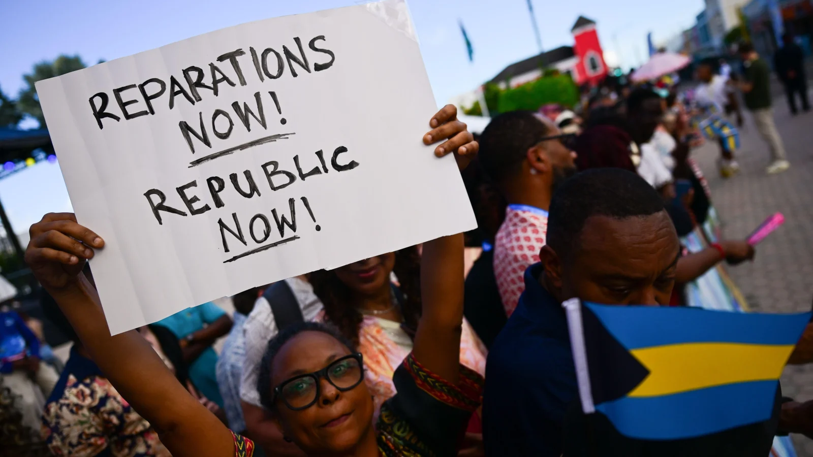 ‘Reparations now’: King and Burnham face protests at Antigua Commonwealth summit