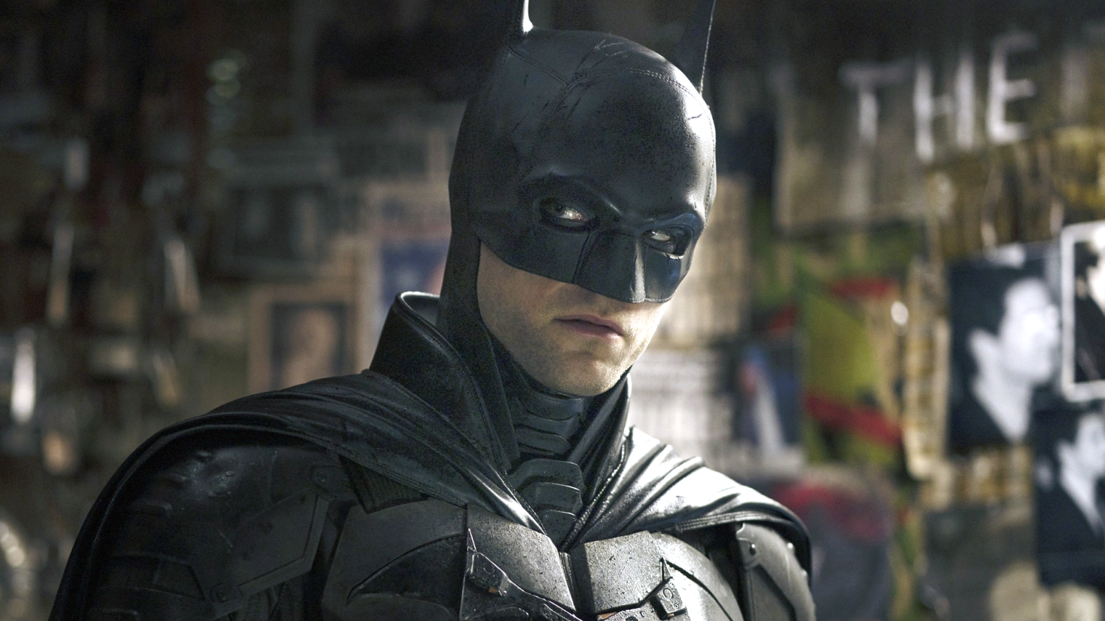 Robert Pattinson Says ‘Batman 2’ Filming Will ‘Pause for a Little Bit’ After Director Matt Reeves Steps Away: ‘We’re Going to Figure It All Out’