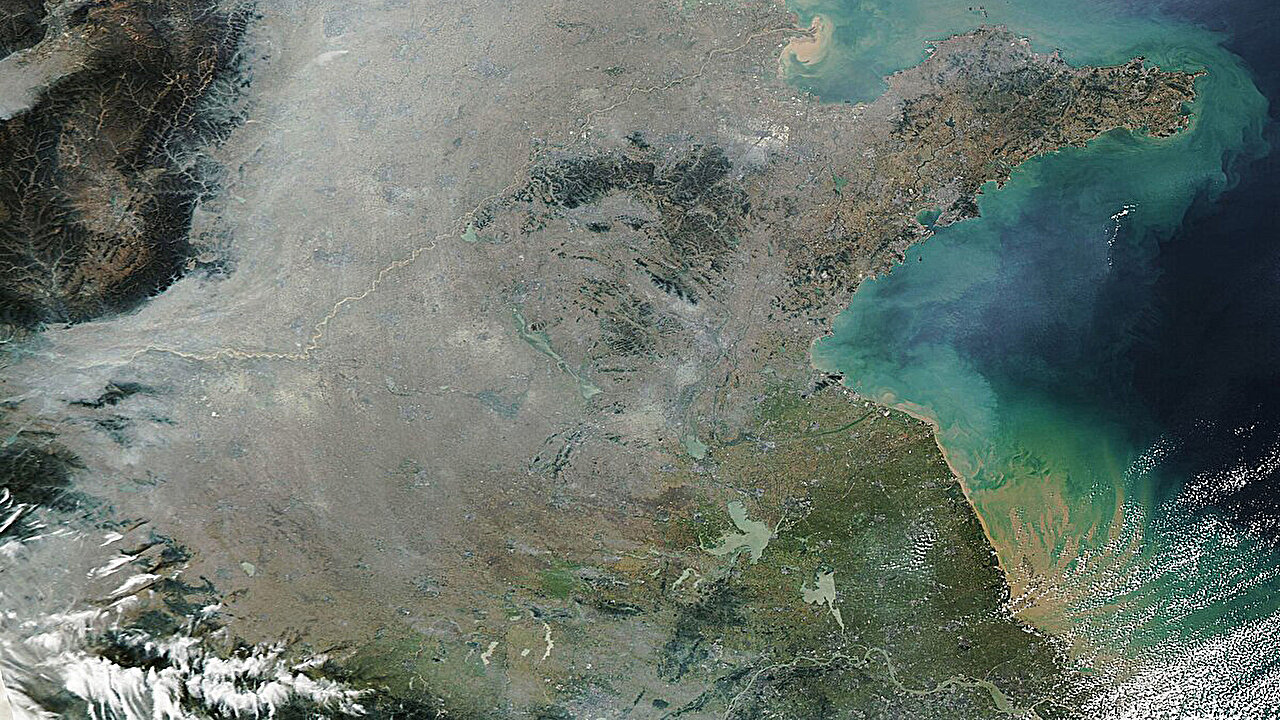 Scientists zero in on tiny particles to improve weather and air quality forecasts