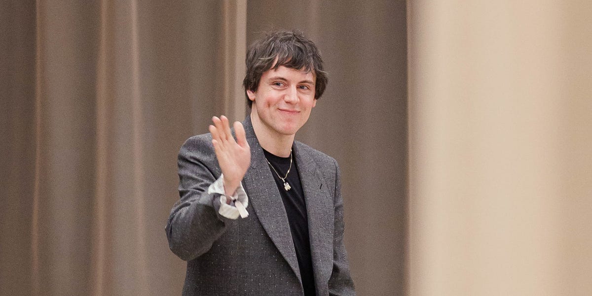 Seán McGirr Is Leaving McQueen