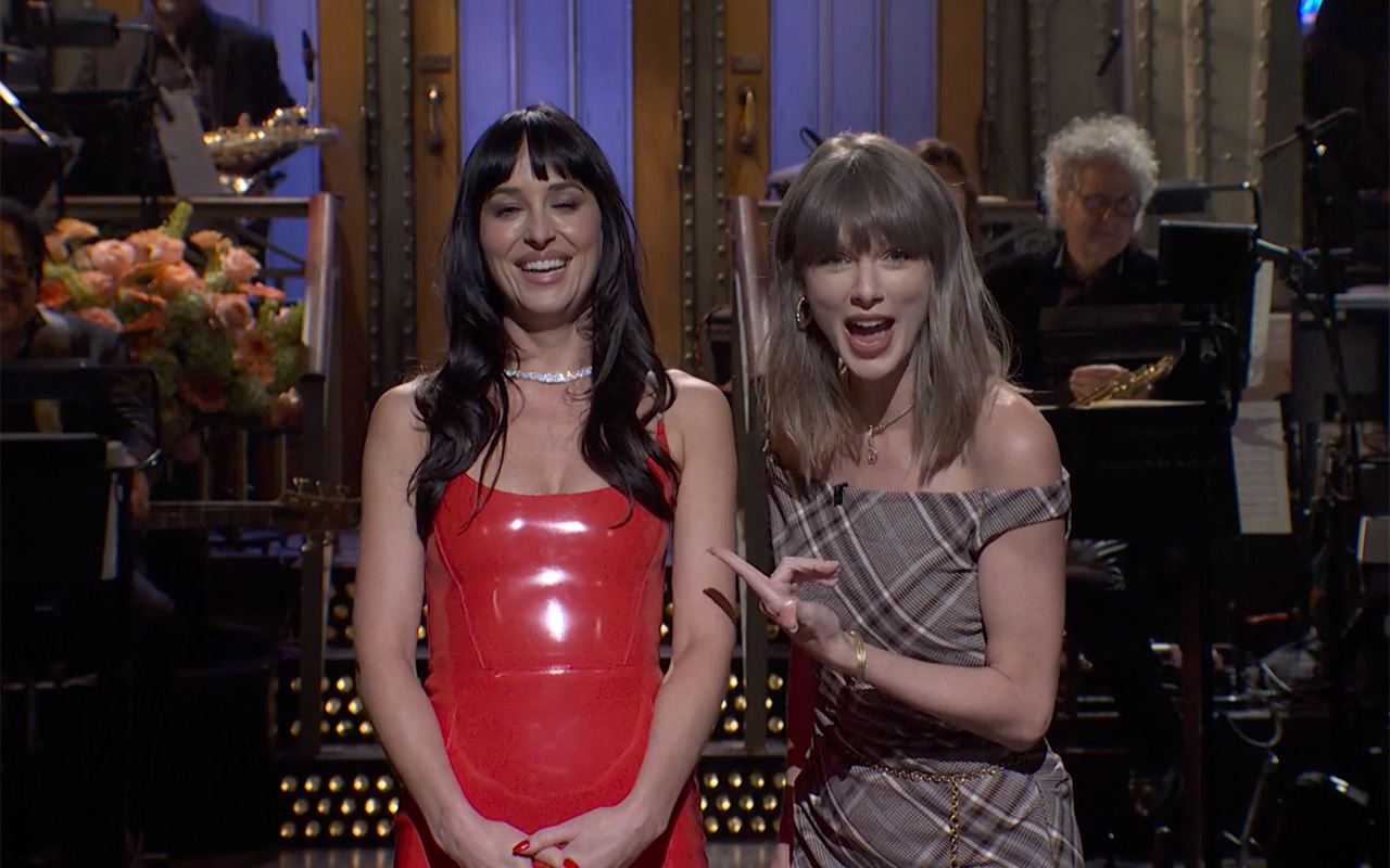 Taylor Swift Crashes Dakota Johnson’s ‘SNL’ Monologue as Her Breakup Therapist, Shows Travis Kelce Love with Cleveland Shoutout