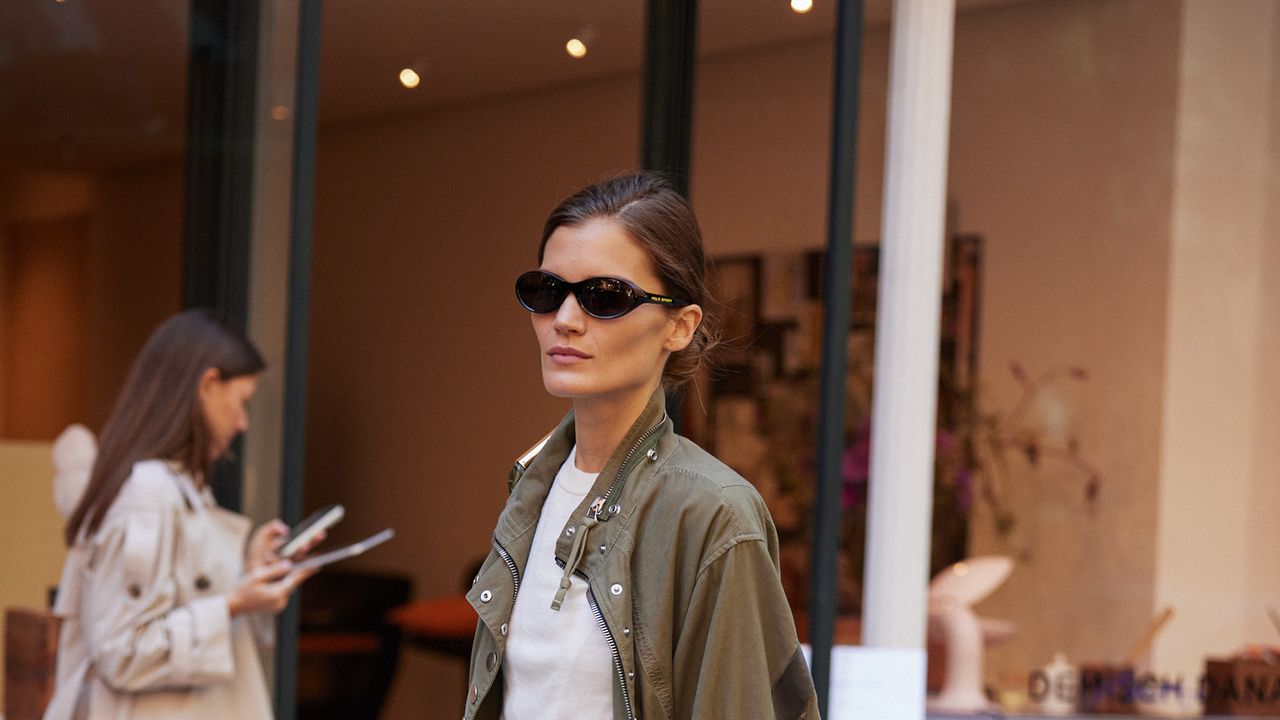 The Model Off-Duty Uniform, Decoded