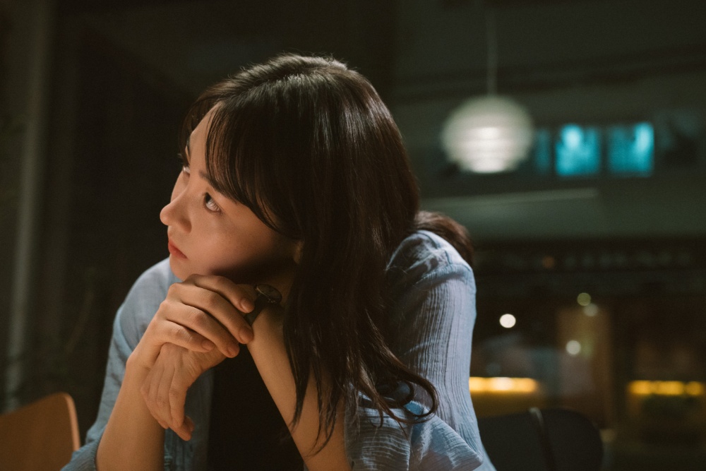 ‘The Table: Day and Night’ Review: Café-Based Korean Romance With Kim Min-ha and Han Sun-hwa Is All Froth, No Kick