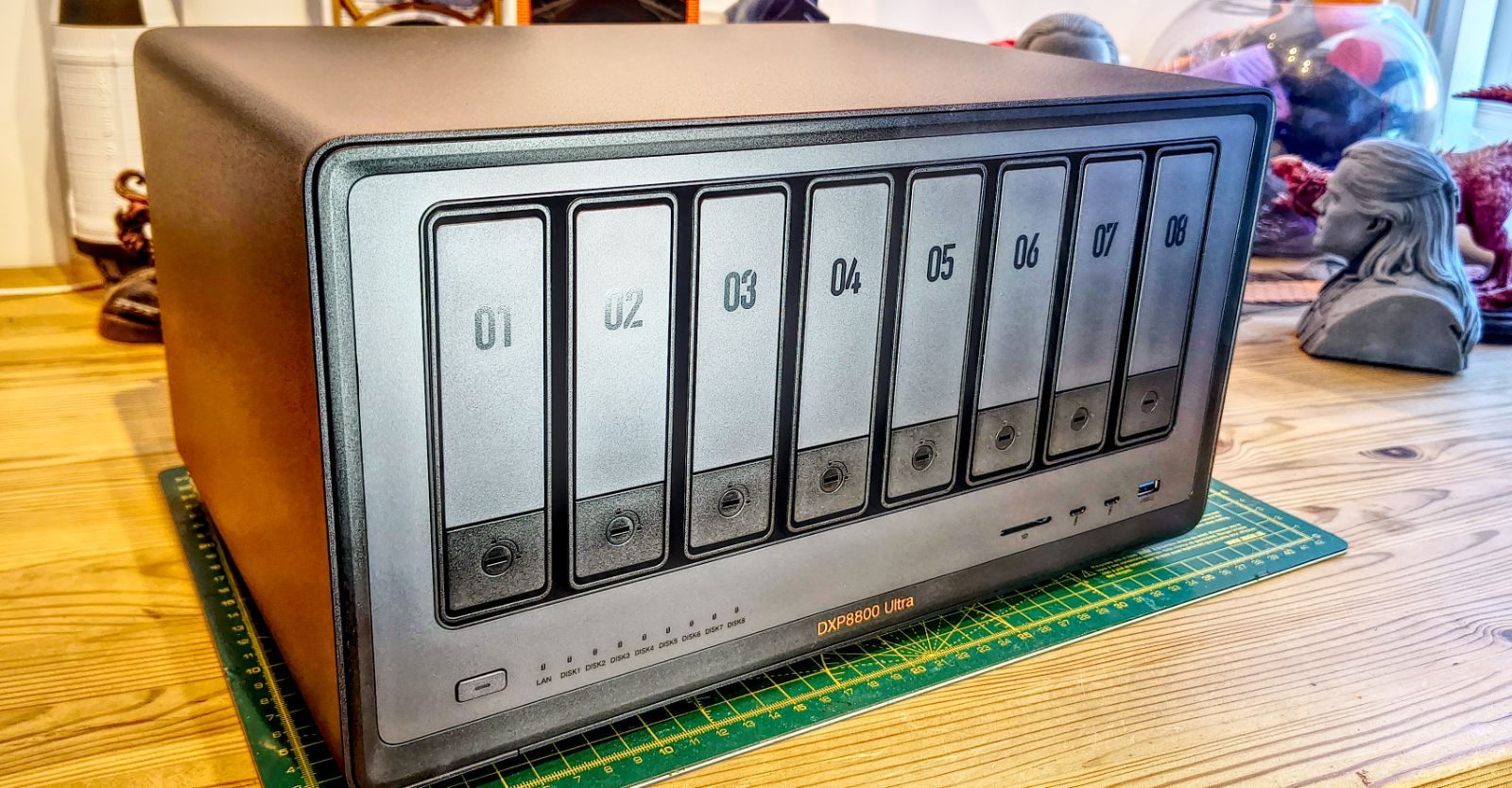 Ugreen NASync DXP8800 Ultra review