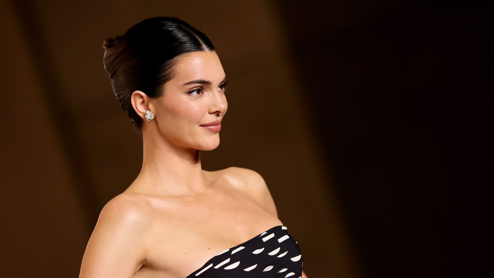 Use These Three Tools to Get Kendall Jenner’s Modern French Twist Updo