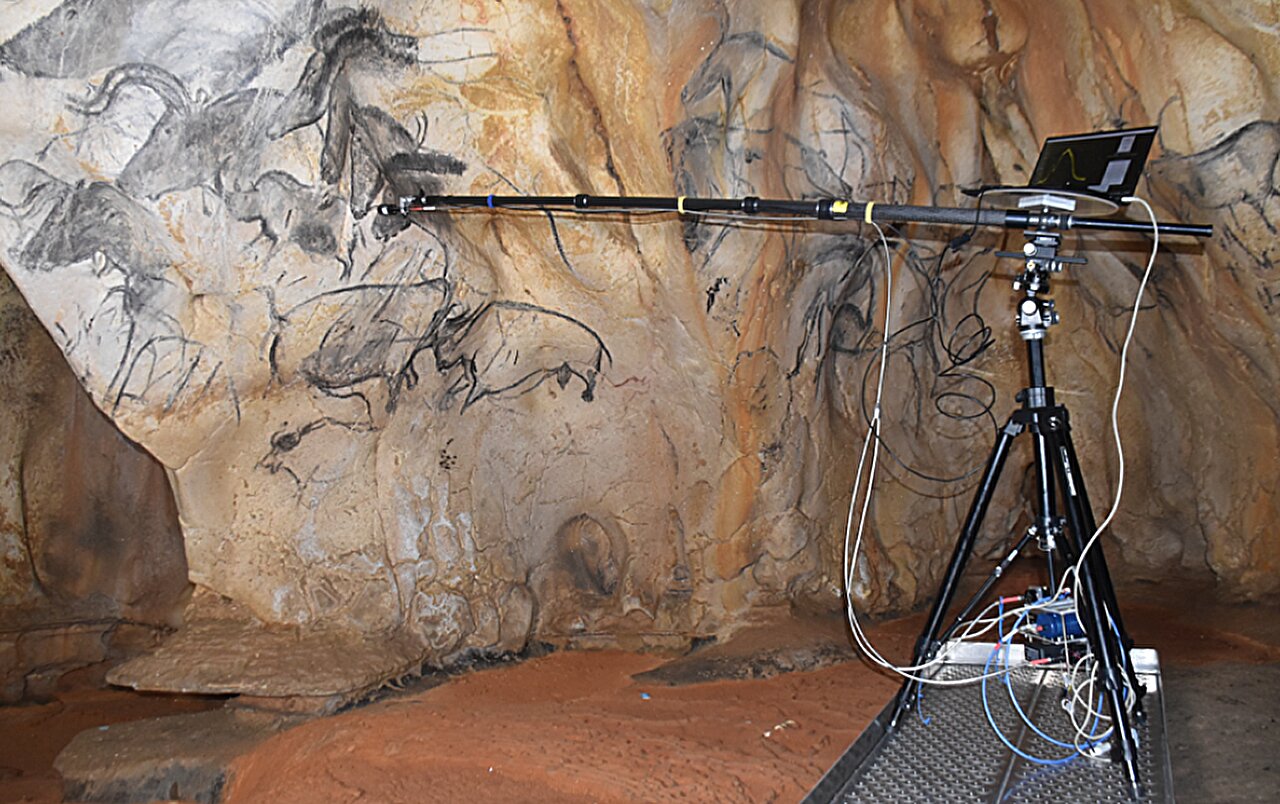 UV scans uncover natural varnish that may have preserved ancient Chauvet Cave drawings