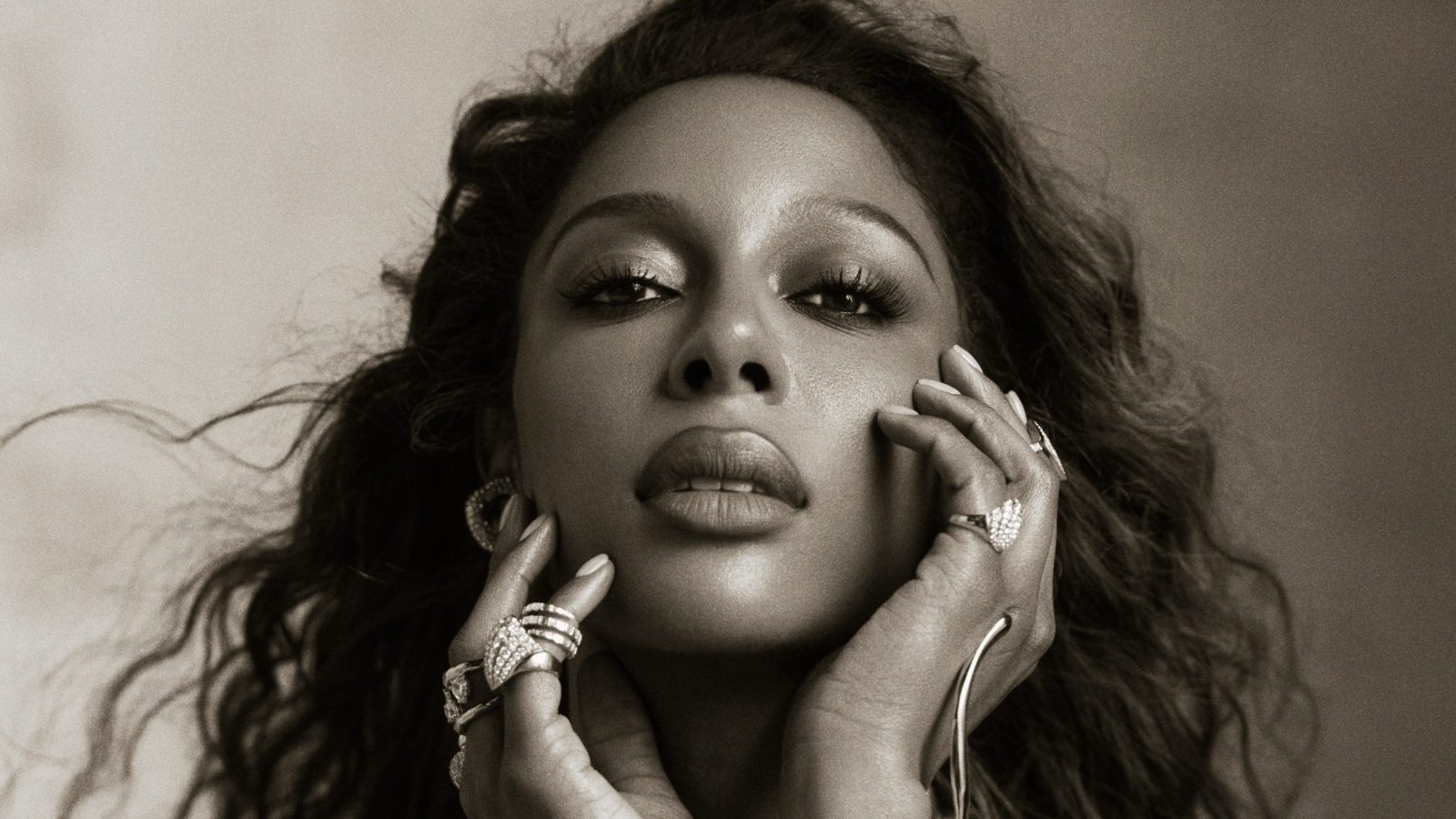 Victoria Monét Returns: The R&B Star on How She Overcame Vocal Issues and Embraced Motherhood for Her New Album ‘Frequency of Love’