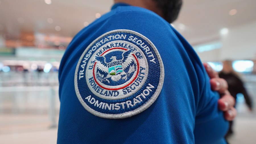 Website leaks data on more than 40,000 DHS employees