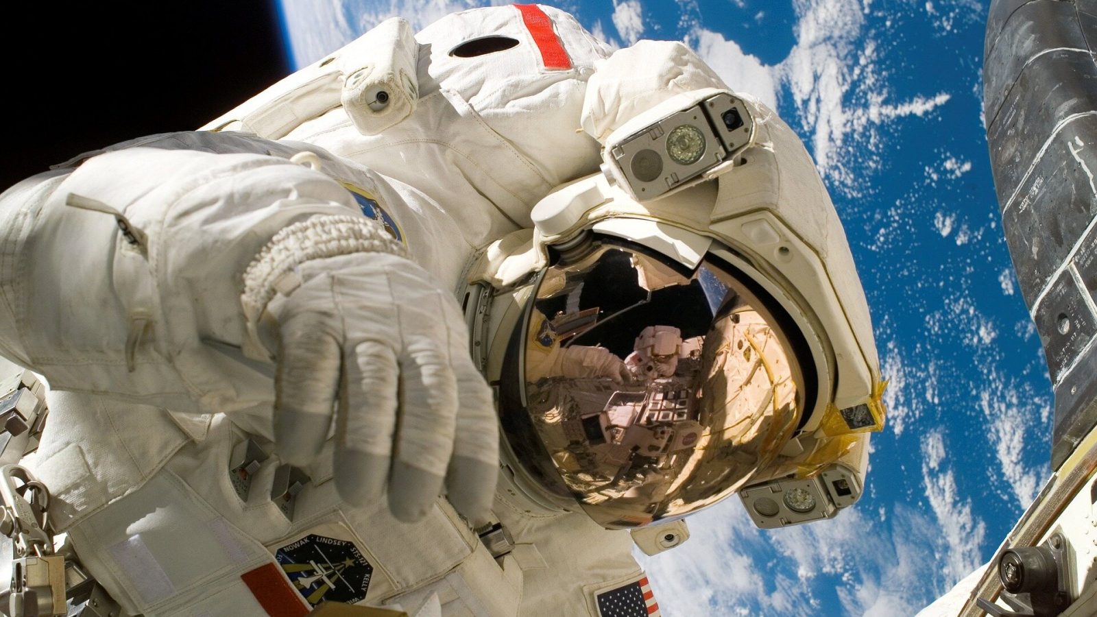 What space travel teaches us about sleep and circadian rhythms