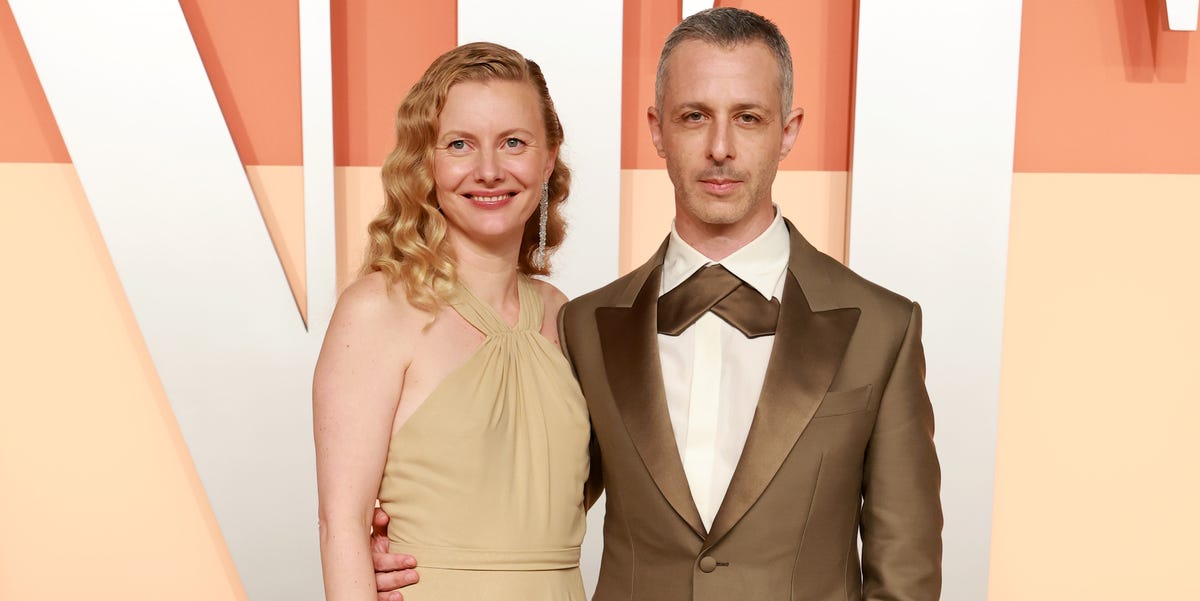 Who Is Jeremy Strong’s Wife, Emma Wall?