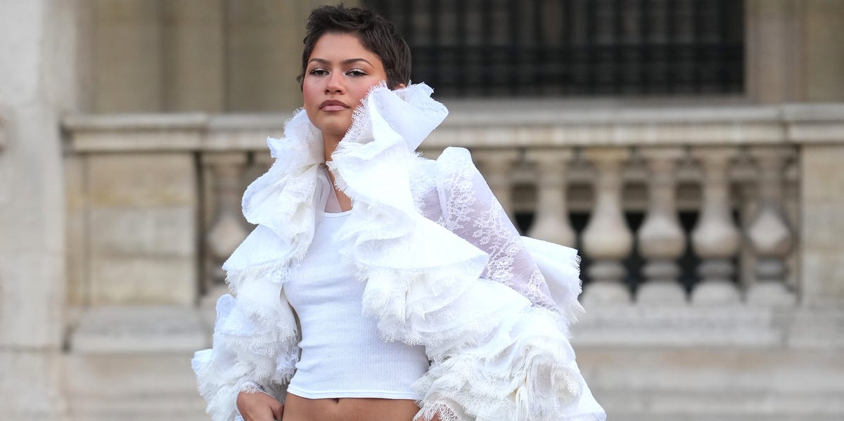 Zendaya Arrives to the Louis Vuitton Show in the Most Romantic Ruffled Jacket